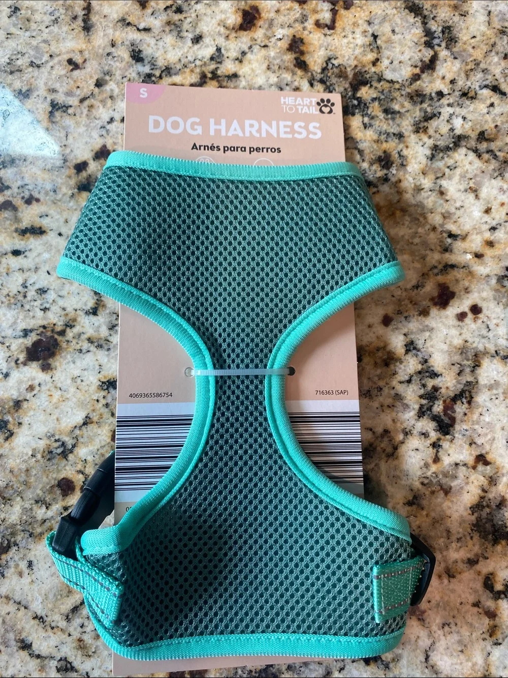Mint Green Mesh Dog Harness - Heart to Tail